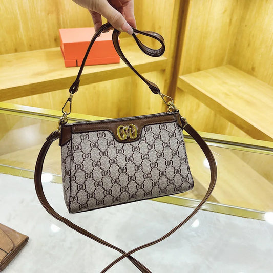 حقيبة أنيقة Luxe GG مستوحاة من Gucc